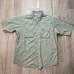 World Wide Sportsman Vented FISHING Shirt Mens XL Olive Green Short Sleeve